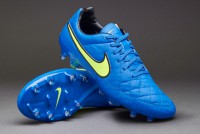 Nike tiempo