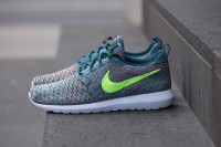 Nike roshe run flyknit